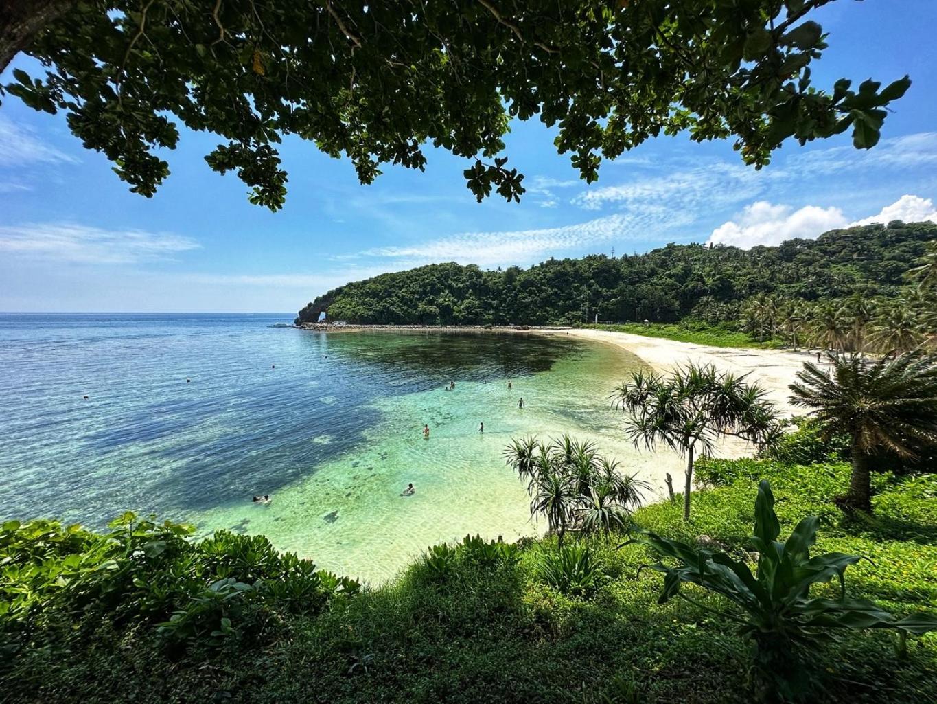 Апартаменти Coral Edge @ Boracay Newcoast Yapak Екстер'єр фото